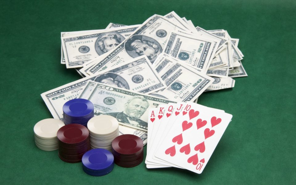 Bezdepozitni bonus poker дойки