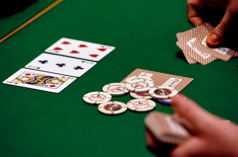 тактика в онлайн покер