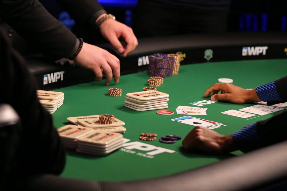 как зарабатывать деньги в онлайн покере