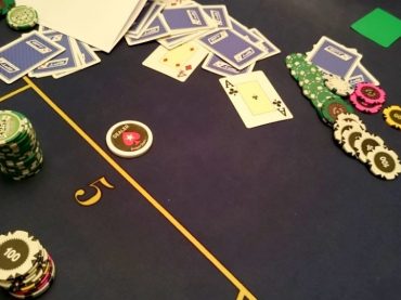 В покере играют 5 карт отзывы о лига ставок букмекерская контора
